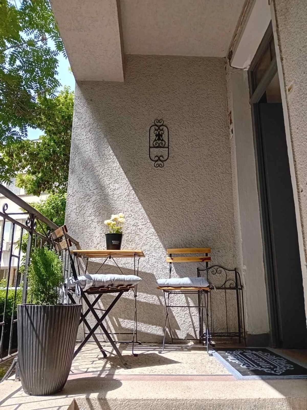 Vintage Apartament Plovdiv Buitenkant foto